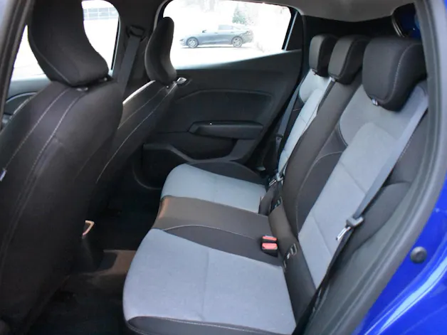 Mitsubishi COLT 1.6 HEV Invite