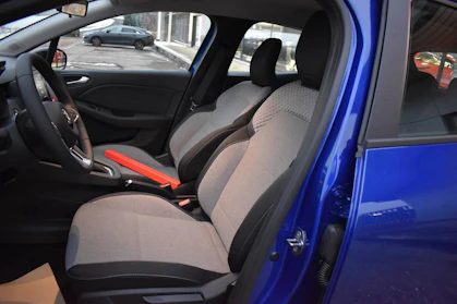 MITSUBISHI COLT 12