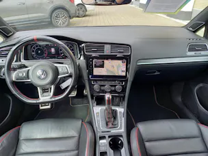 VW Golf 2.0 TSI GTI TCR DSG