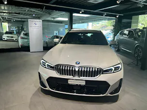 BMW 320d xDrive 48V Touring Steptronic M Sport