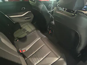 BMW 320d xDrive 48V Touring Steptronic M Sport