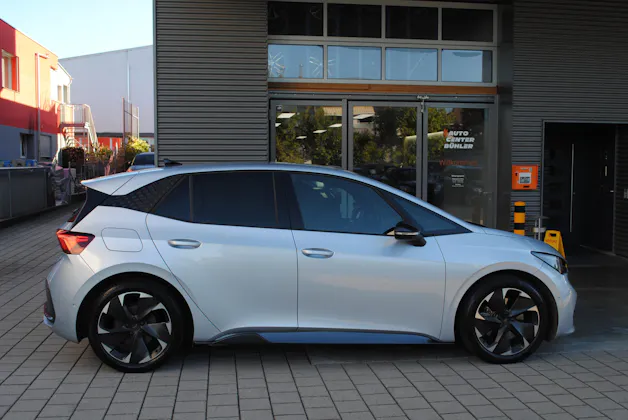 CUPRA Born 58 kWh e-Boost