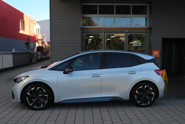 CUPRA Born 58 kWh e-Boost