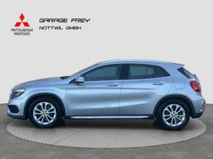 MERCEDES-BENZ GLA 220 d AMG Line 4Matic 7G-DCT