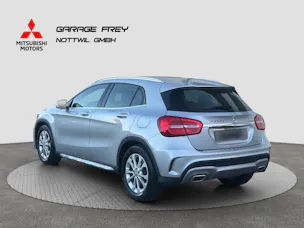 MERCEDES-BENZ GLA 220 d AMG Line 4Matic 7G-DCT