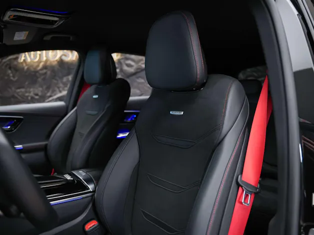 MERCEDES-BENZ GLC 43 AMG Executive Edition 4Matic 9G-Tronic *Facelift*21" Felgen*Lenkradheizung*AHK*