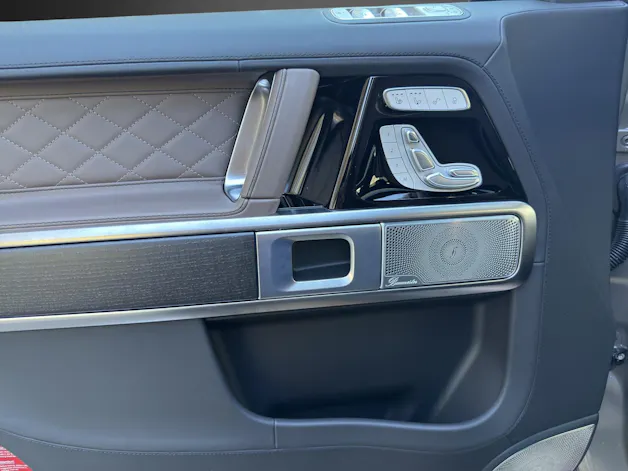 MERCEDES-BENZ G 63 AMG 9G-Tronic