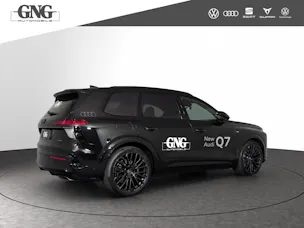 AUDI Q7 SUV TDI quattro 220 kW
