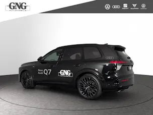 AUDI Q7 SUV TDI quattro 220 kW
