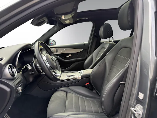 MERCEDES-BENZ GLC 220 d AMG Line 4Matic