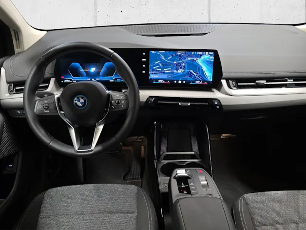 BMW 230e xDrive Act. Tourer