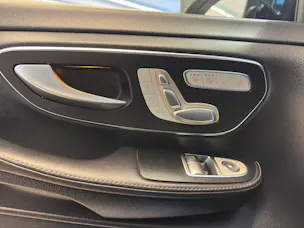 MERCEDES-BENZ V 300 d lang AMG-Line 4Matic 9G-Tronic
