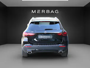 MERCEDES-BENZ GLA 200 Night Star