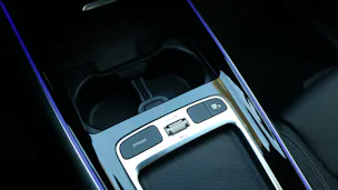 MERCEDES-BENZ GLA 200 Night Star