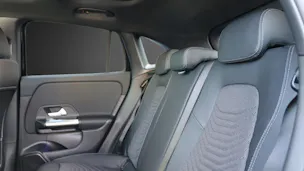 MERCEDES-BENZ GLA 200 Night Star