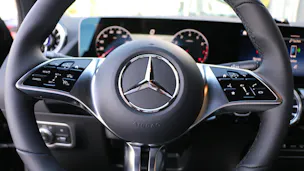 MERCEDES-BENZ GLA 200 Night Star