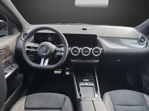 MERCEDES-BENZ GLA 250 4Matic 8G-DCT Swiss Star