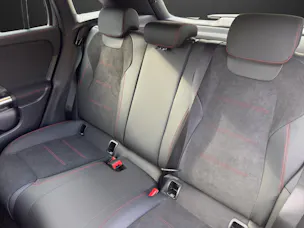 MERCEDES-BENZ GLA 250 4Matic 8G-DCT Swiss Star