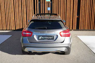 MERCEDES-BENZ GLA 250 URBAN 4MATIC 7G-DCT l 211 PS