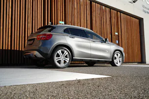 MERCEDES-BENZ GLA 250 URBAN 4MATIC 7G-DCT l 211 PS