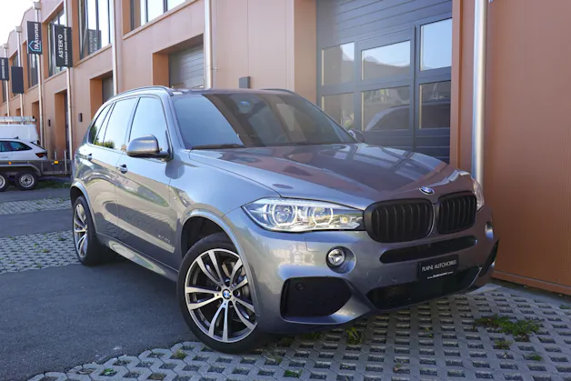 BMW X5 xDrive 40d "* CH Auto * Pack M * Caméra de Recul * Tempomat * Sièges Elect. Mém * Accès Confort * Navigation Profess *"