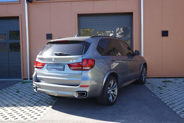 BMW X5 xDrive 40d "* CH Auto * Pack M * Caméra de Recul * Tempomat * Sièges Elect. Mém * Accès Confort * Navigation Profess *"