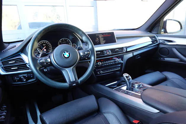 BMW X5 xDrive 40d "* CH Auto * Pack M * Caméra de Recul * Tempomat * Sièges Elect. Mém * Accès Confort * Navigation Profess *"