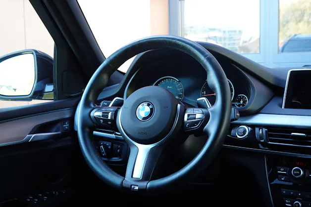 BMW X5 xDrive 40d "* CH Auto * Pack M * Caméra de Recul * Tempomat * Sièges Elect. Mém * Accès Confort * Navigation Profess *"