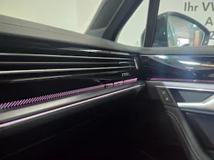VW Touareg 3.0 TDI R-Line Final Edition Tiptronic