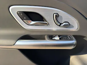 MERCEDES-BENZ GLB 350 4 Matic