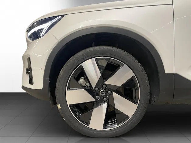 VOLVO C40 Recharge P8 Twin AWD Pure Electric Ultimate