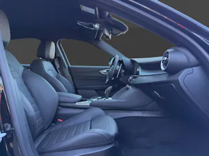 ALFA ROMEO Giulia 2.0 Sprint Q4 AT8