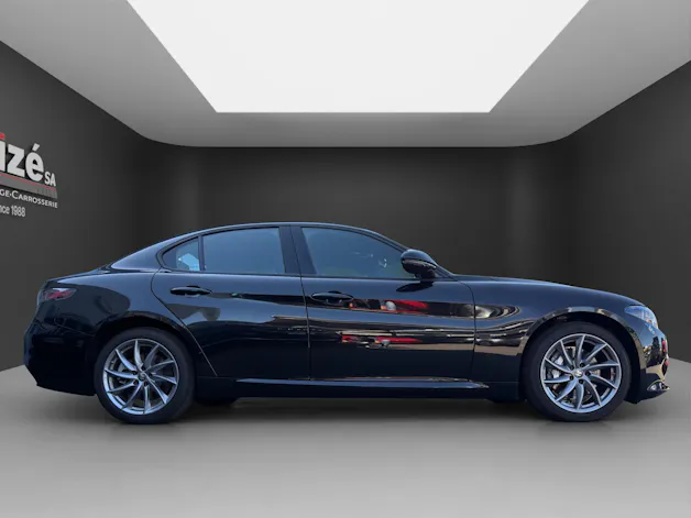 ALFA ROMEO Giulia 2.0 Sprint Q4 AT8