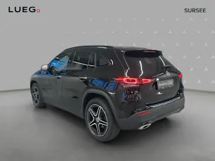MERCEDES-BENZ GLA 200 Progressive 7G-DCT