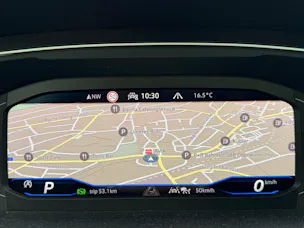 VW Tiguan Allspace R-LINE 4MOTION BLACK STYLE *** PANORAMAGLASDACH, 7-SITZER & ANHÄNGEKUPPLUNG***