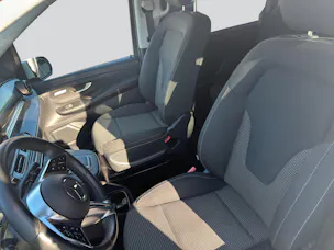 MERCEDES-BENZ V 220 d Lang 9G-Tronic 7PL.