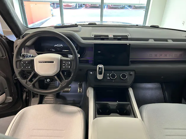 Land Rover Defender 110 635 V8 4.4 Octa AT8