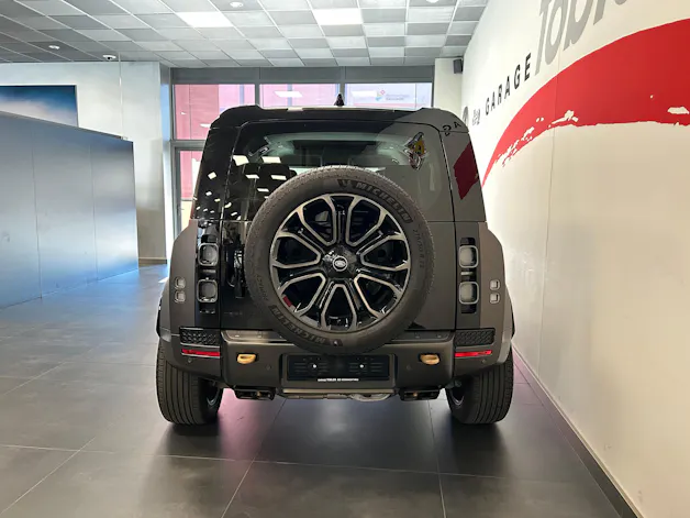 Land Rover Defender 110 635 V8 4.4 Octa AT8