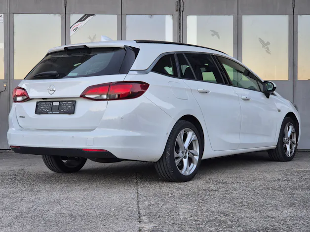 OPEL Astra Sports Tourer 1.6 CDTi ecoF Excellence Autom
