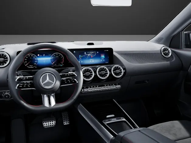 MERCEDES-BENZ GLA 200 7G-DCT