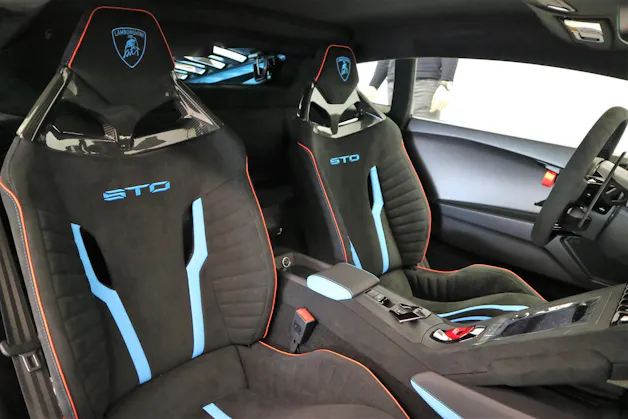 Lamborghini Huracan STO Coupé DCT RWD