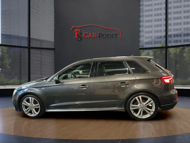 AUDI A3 Sportback 1.5 TFSI S-tronic Sport