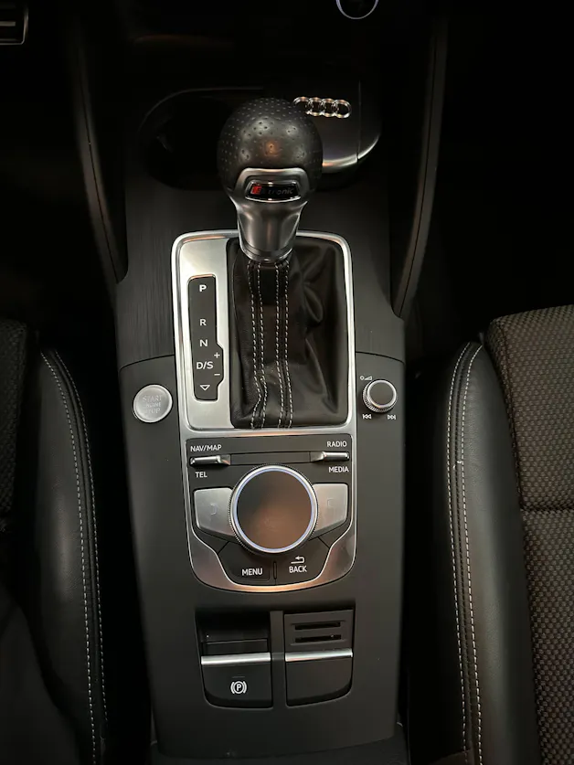AUDI A3 Sportback 1.5 TFSI S-tronic Sport