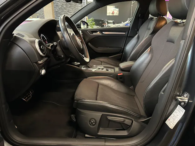 AUDI A3 Sportback 1.5 TFSI S-tronic Sport