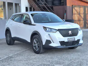 PEUGEOT 2008 1.2 PureTech Active Pack EAT8