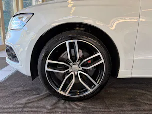 AUDI SQ5 3.0 TDI plus quattro | CH | Panorama | Black Paket | Rautensteppung Leder | DAB | B&O Sound | Kamera |