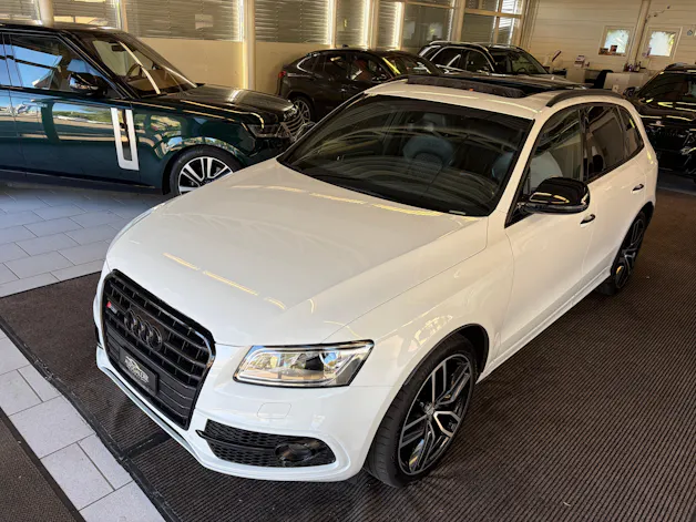 AUDI SQ5 3.0 TDI plus quattro | CH | Panorama | Black Paket | Rautensteppung Leder | DAB | B&O Sound | Kamera |