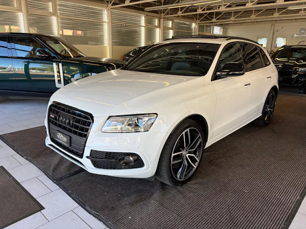 AUDI SQ5 3.0 TDI plus quattro | CH | Panorama | Black Paket | Rautensteppung Leder | DAB | B&O Sound | Kamera |