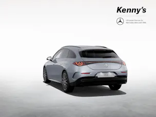 MERCEDES-BENZ CLA 220 4MATIC Shooting Brake