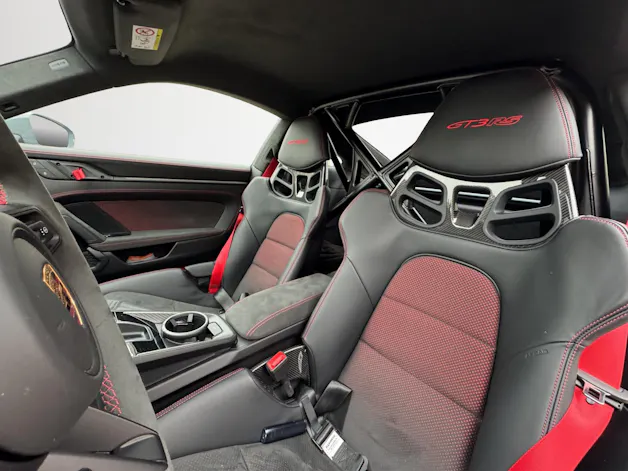 PORSCHE 911 Coupé 4.0 GT3 RS PDK